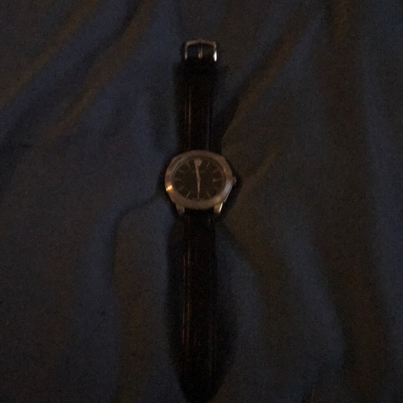 This is a Versace watch nice fit